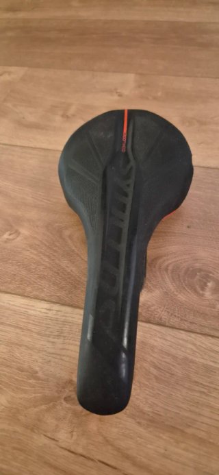 Sillín Syncros XR 2.0 Negro/Rojo