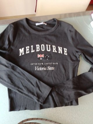 Camiseta fina negra Bershka