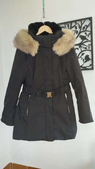 Parka Zara Negra Talla L