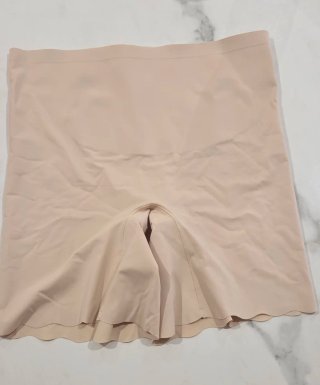 Pantalones Reductores Lefties Beige ⚠️SIN USAR⚠️