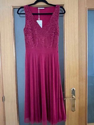 Vestido de fiesta rosa con etiqueta (en Madrid)