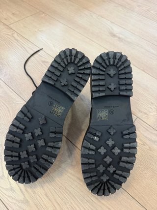 Botines de cordones negros