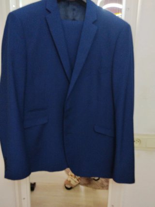 Traje de hombre azul