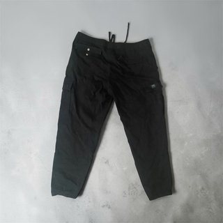 Pantalón cargo Pull&Bear negro
