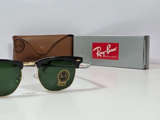 Gafas de sol Ray-Ban Clubmaster RB3016