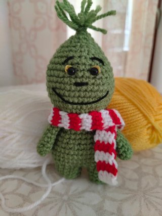 Grinch uncinetto sciarpa rossa e bianca