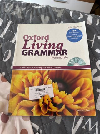 Oxford Living Grammar Intermediate Student's Book