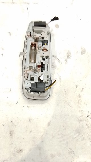 983324 LUZ INTERIOR FORD FOCUS BERLINA (CAP)