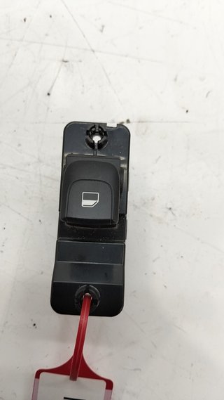 1009840 MANDO ELEVALUNAS TRASERO DERECHO KIA STONIC
