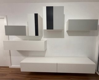 Mueble comedor lacado blanco y cristal