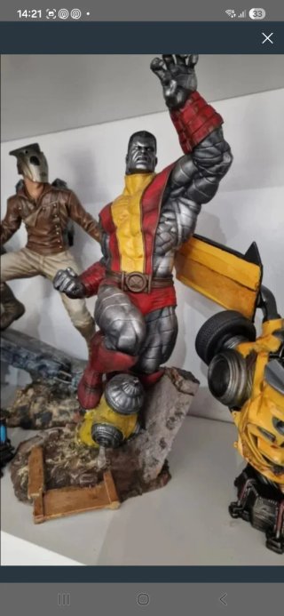 Figura Resina Colossus X-Men