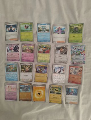 Lote de 18 Cartas Pokémon