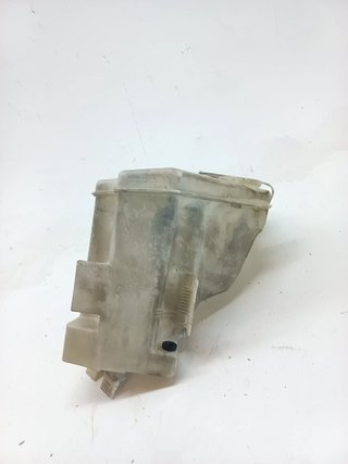 770220 DEPOSITO LIMPIA FORD FOCUS BERLINA (CAP)