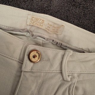 Pantalón beige