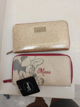 Lote 2 Carteras: Minnie Mouse y Stradivarius