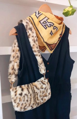 Bolso de hombro con estampado de leopardo