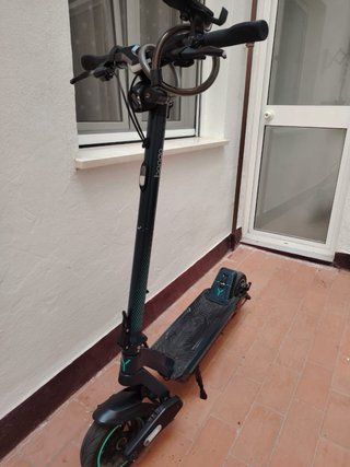 Patinete Eléctrico Cecotec Bongo Y65 1200W