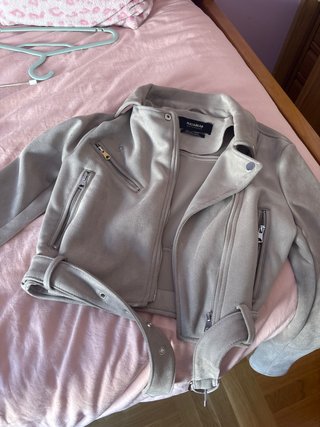 Chaqueta tipo cuero