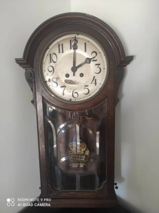 Reloj antiguo madera