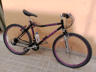 Bicicleta de Montaña Haro Vector