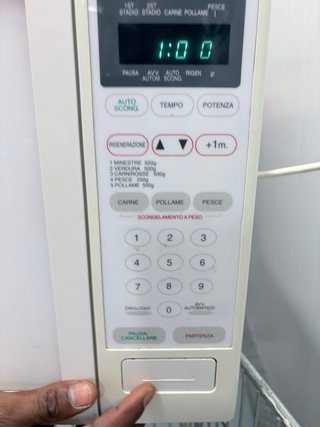 Horno Microondas Toshiba 1000W Blanco