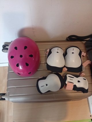 Set de Protecciones y Casco Oxelo