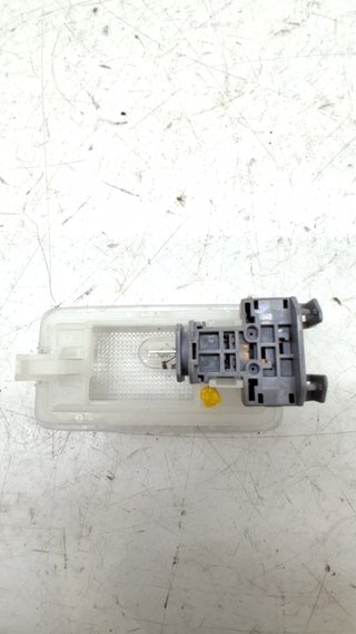 951120 LUZ INTERIOR TOYOTA RAV 4