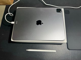 iPad Pro 128GB con Apple Pencil y Funda