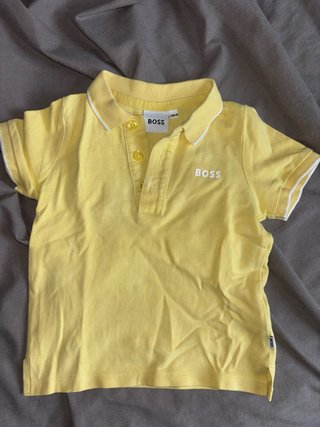 Polo BOSS amarillo bebe