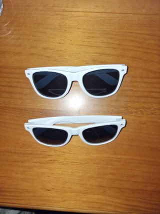 2 Gafas de Sol Blancas 2 × 1