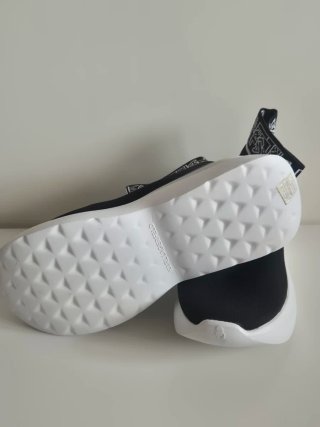 Botines Karl originales