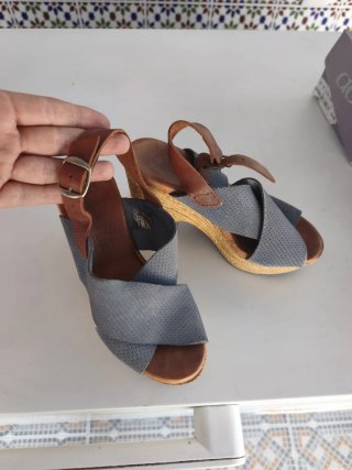 Tacones de cuero (piel original) muy cómodos