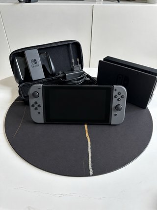Nintendo Switch Gris