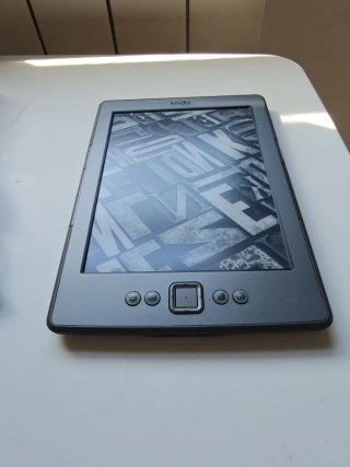 Amazon Kindle 4ª Gen Gris