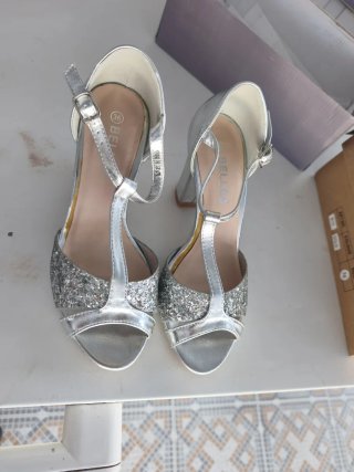Tacones Plateados Belles Talla 36