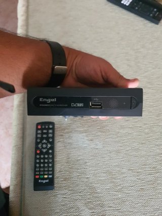 Receptor TDT Engel HD DVB-T2