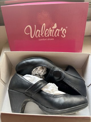 Zapatos Valeria's Negros