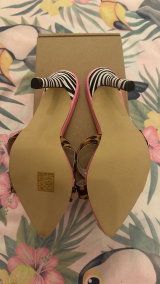 Sandalias tacón estampado cebra y leopardo