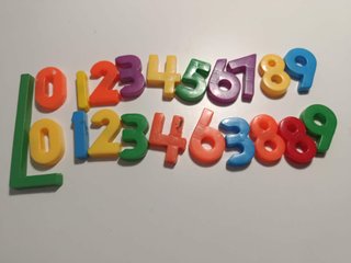 Set de Imanes de Números y Letras
