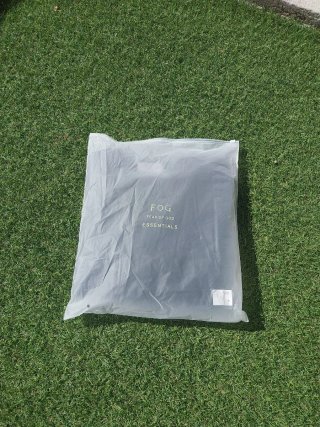 Sudadera Essentials Negra