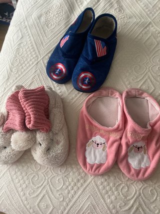 Lote de 3 pares de zapatillas de casa niña / niño