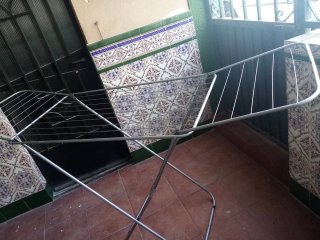 Tendedero plegable metálico