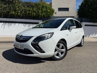 Opel Zafira Tourer 2015
