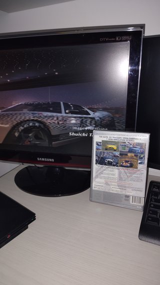 Sony PlayStation 2 (PS2) con Gran Turismo 4