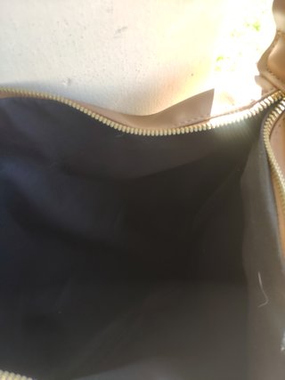 Bolso de cuero marrón y negro