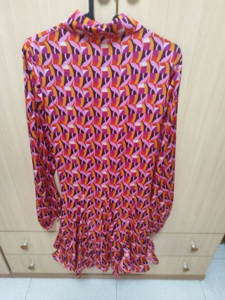 Vestido Estampado Multicolor. Es amplio, 40/42