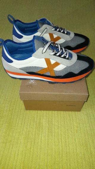 Zapatillas Munich Talla 43-44