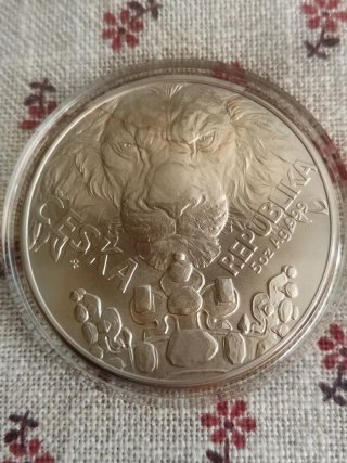 Moneda de Plata 5 Onzas León Checo