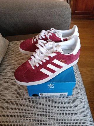Zapatillas Adidas Gazelle Burdeos