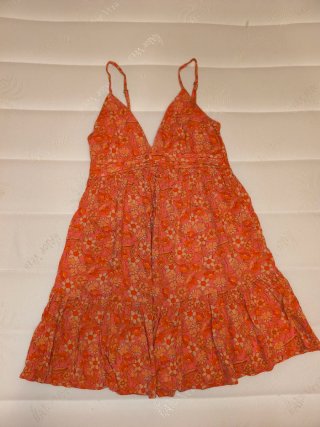 Vestido corto de flores